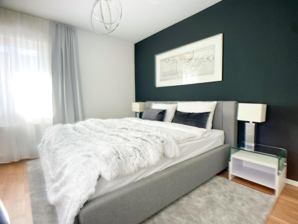 M-Style 02 Apartment Mit Balkon 24H Self-Check-In, Free Parking, Netflix نورنبيرغ المظهر الخارجي الصورة