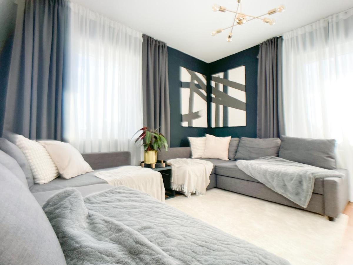 M-Style 02 Apartment Mit Balkon 24H Self-Check-In, Free Parking, Netflix نورنبيرغ المظهر الخارجي الصورة