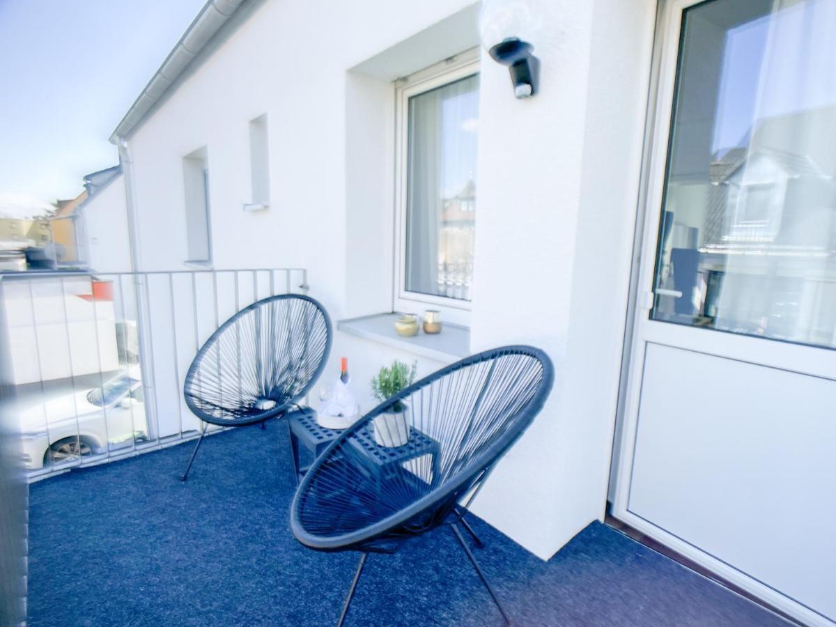 M-Style 02 Apartment Mit Balkon 24H Self-Check-In, Free Parking, Netflix نورنبيرغ المظهر الخارجي الصورة