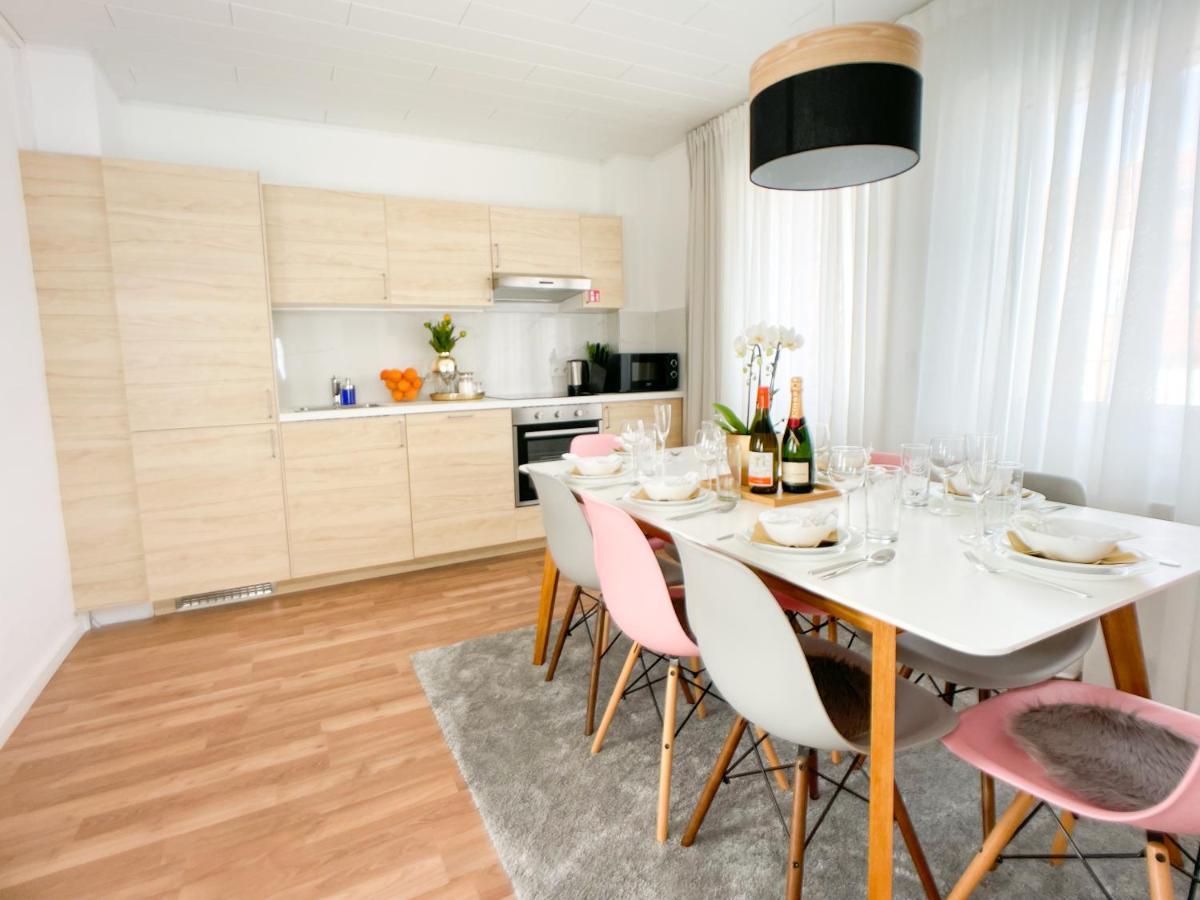 M-Style 02 Apartment Mit Balkon 24H Self-Check-In, Free Parking, Netflix نورنبيرغ المظهر الخارجي الصورة